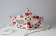 masquerade domino mask in weddings