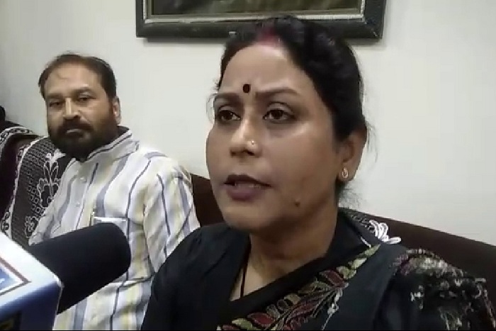 Rajasthan Women Commission, RWC Chairman Suman sharma, disputed statement on dengue, Rajasthan patrika Kota, kota rajasthan patrika, Sehatsudharosarkar,