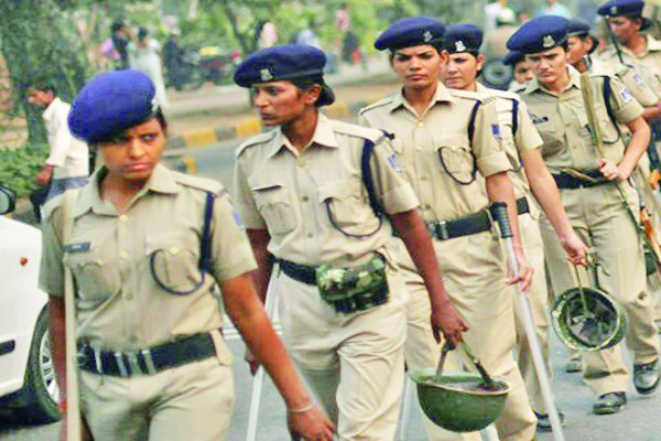 mahila police