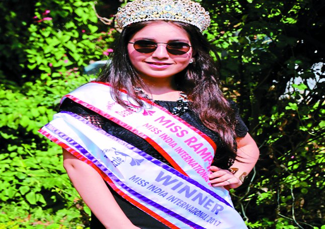 Beauty Queen Snigdha wins Miss India International title in Sri Lanka
