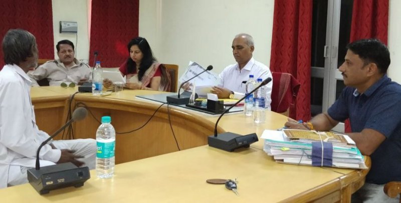 Complained to the police, District level Police Jababdeo Committee, SP office, instructions for action, Industry Town Police, Report against Police, Gumanpura Police, Anantpura Police, Mahavir Nagar Police, Jawahar Nagar Police, Kunhali Petrol Pump, Post Mortem, Accident, Kota Thermal, Crime, Crime in Kota, Police in Kota, Kota, Kota News, Rajasthan Patrika, Patrika News