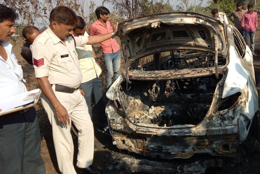 Indore merchant burnt alive in car at highway in khandwa