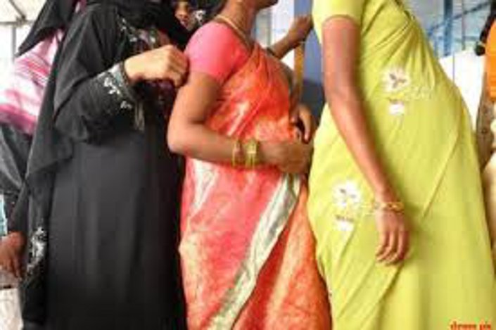 JK Lone hospital, Pre-delivery card, Pregnant women, Check card finish, Xerox, Health department, Medical department, BP, Sugar, weight, Hemoglobin, HIV test, VDRRL, Free treatment, Doctor's strike, Kota, Kota Patrika, Kota Patrika News, Rajasthan Patrika