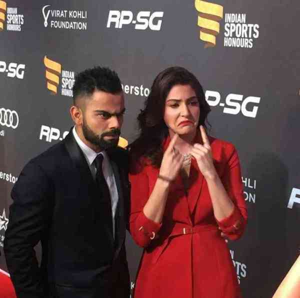 Virat Kohli and Anushka Sharma once again seen in this style