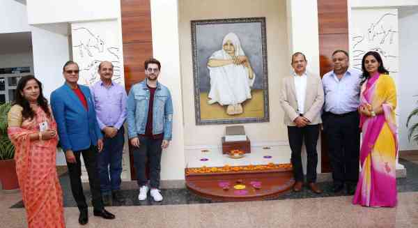 Neilnitin Mukesh