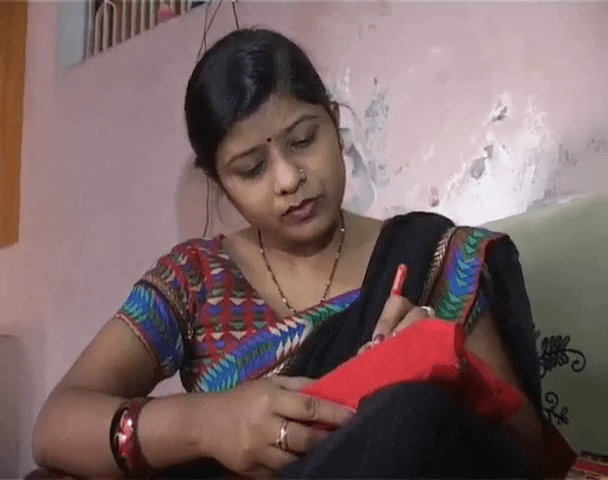 Women wrote Sundar kand and Hanuman chalisa on Postcard