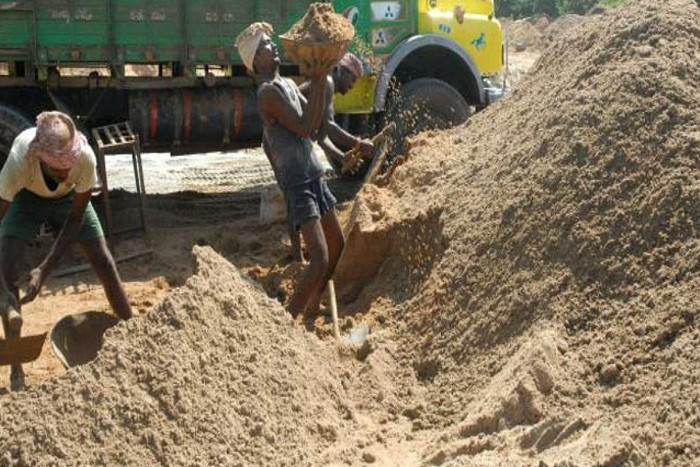 Preparation of 16 sand mines to the Gram Panchayat