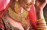 artificial jewellery