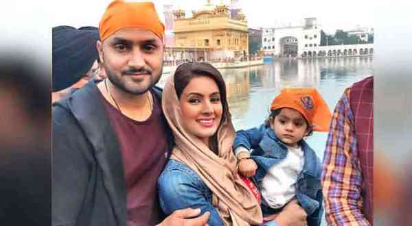 sourav ganguly and harbhajan singh