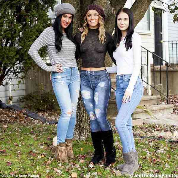 model seen in the mall without wearing clothes