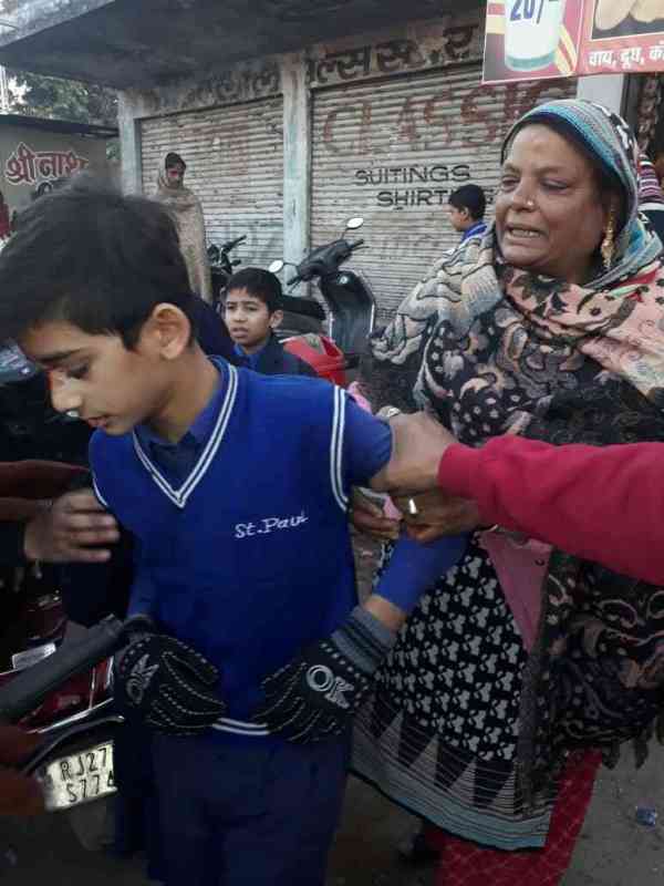 school auto and bus accident images udaipur