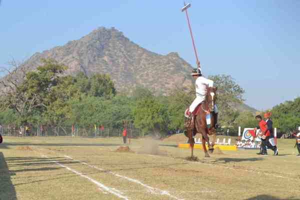 beautiful pics of horse show in mayo college ajmer