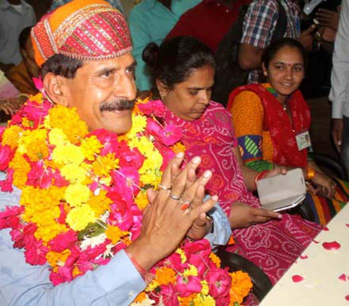three years of work of udaipur mayor chandra singh kothari udaipur