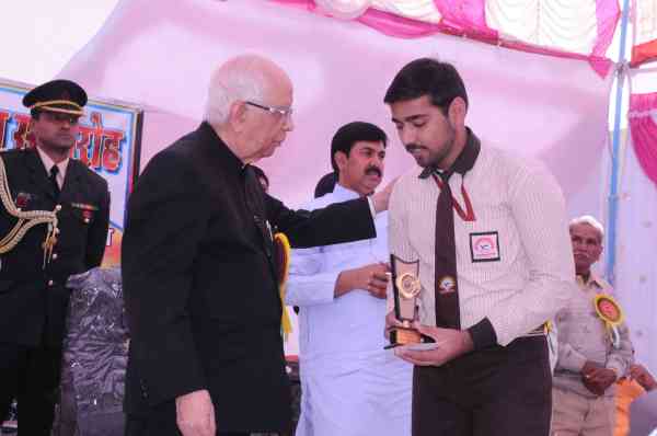 Shreechhoti Khatu Hindi Library Organized literature honors ceremony