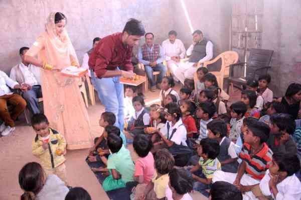 School is being operated by rajasthan patrika and shardabal niketan