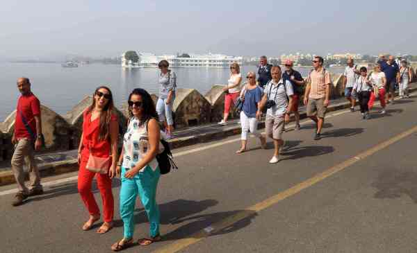 foreign tourists in udaipur