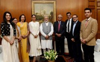 manushi chhillar and narendra modi