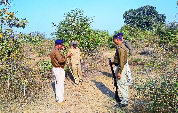 dacoit clutches Free of drug dealer in rewa