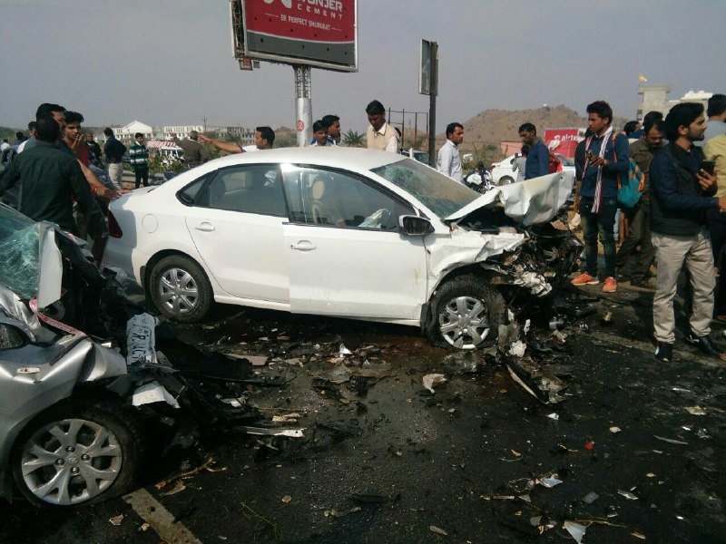 car accident at nh 11 bassi jaipur