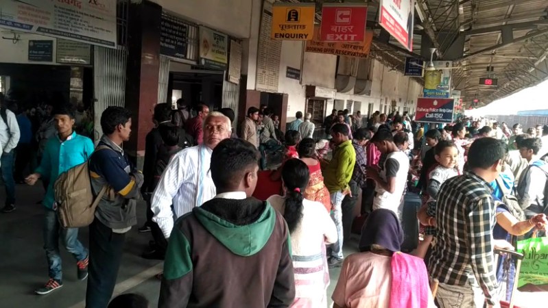 रेलवे ने दिसंबर माह को किया मेगा ब्लॉक, यात्रा में जाने से पहले पढ़ें ये खबर...