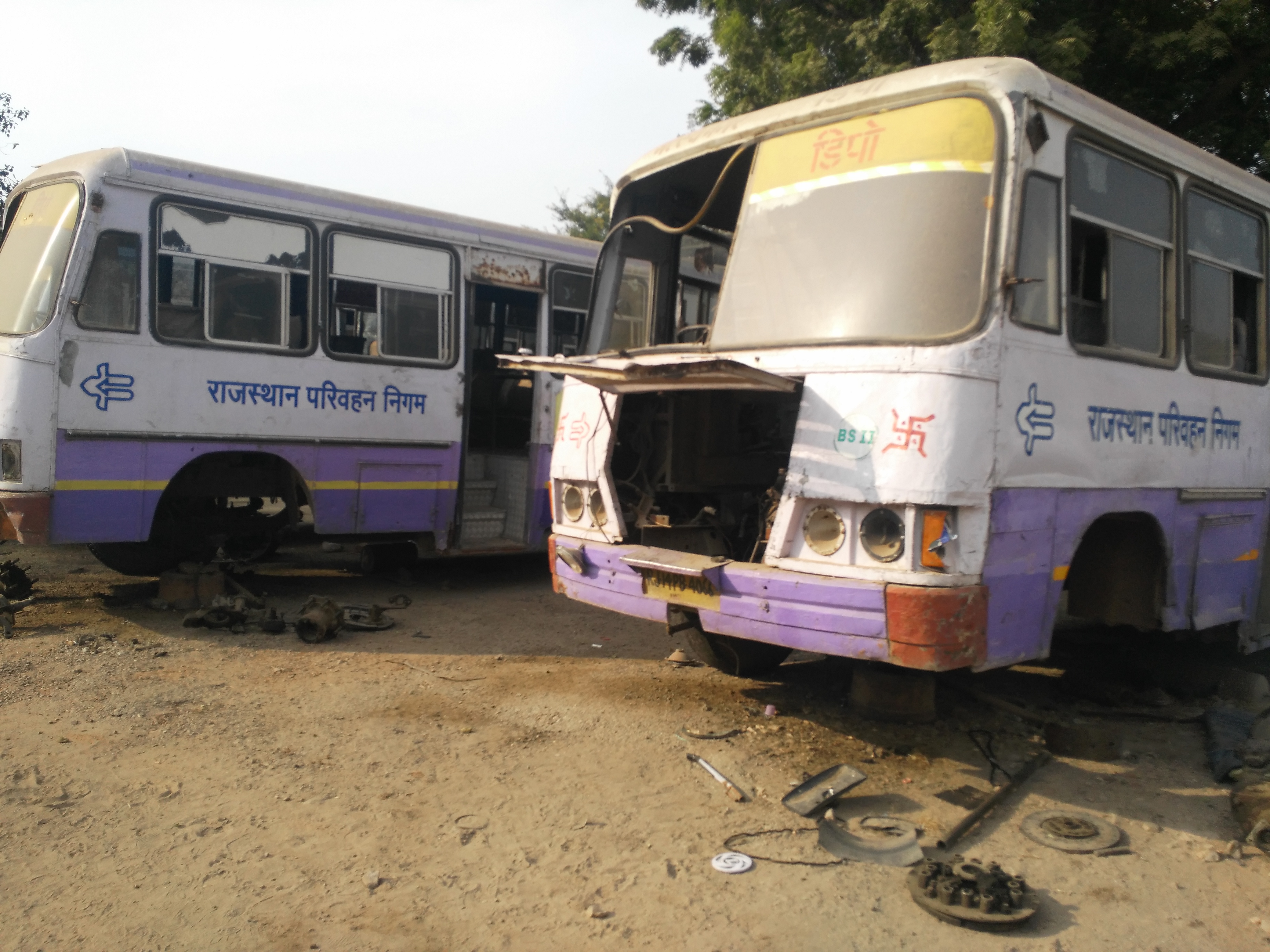 bad condition of rajasthan roadways bus