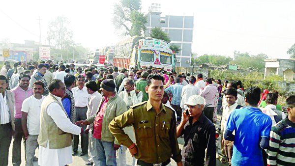 4 death in satna road accident
