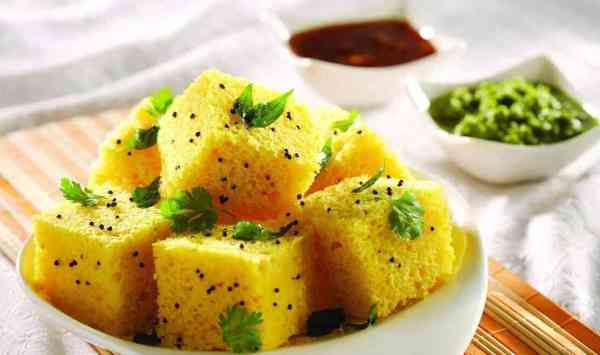 famous gujarati dishes