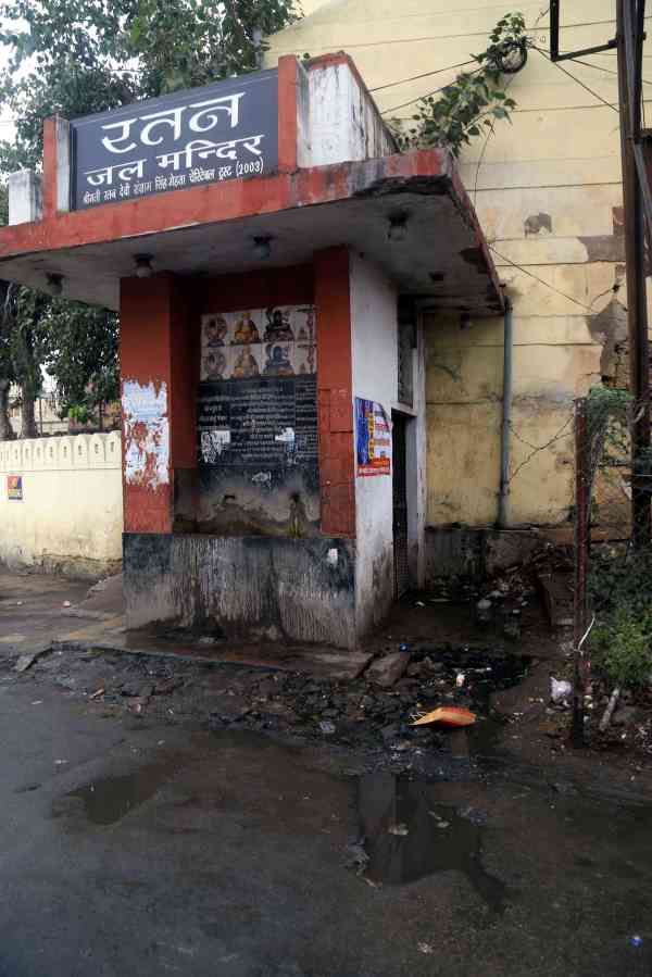 PICS: dirty face of udaipur