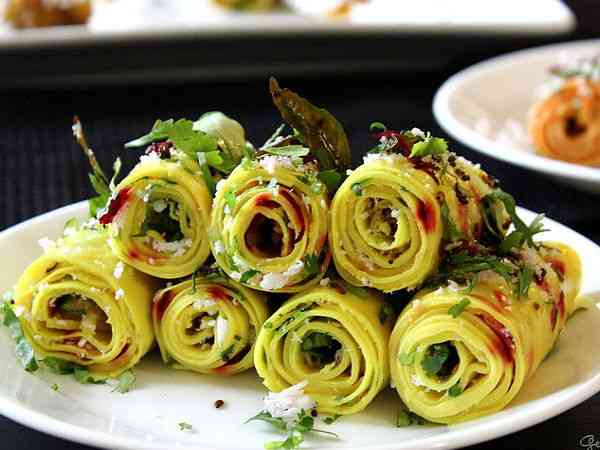 famous gujarati dishes