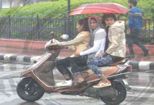 Rain in Winter Season in Kota