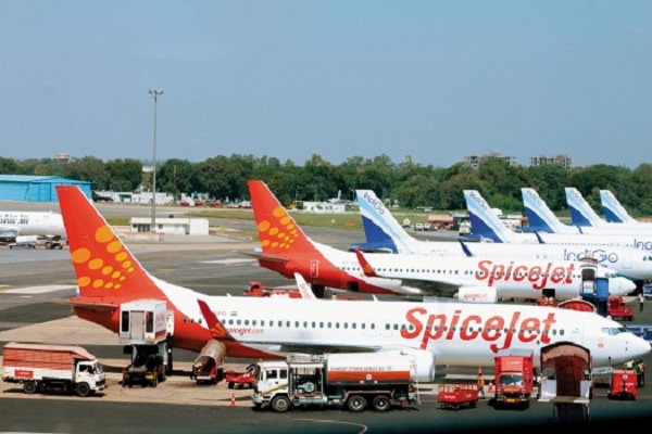 इतने रूपए में पहुंचे वाराणसी से अहमदाबाद,आज से शुरू हो रही हवाई सेवा