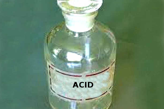 Bhilwara, Bhilwara news, Acid thrown on tree car and house in bhilwara, Latest news in bhilwara, Bhilwara news in hindi, Latest bhilwara news in hindi, Bhilwara latest hindi news