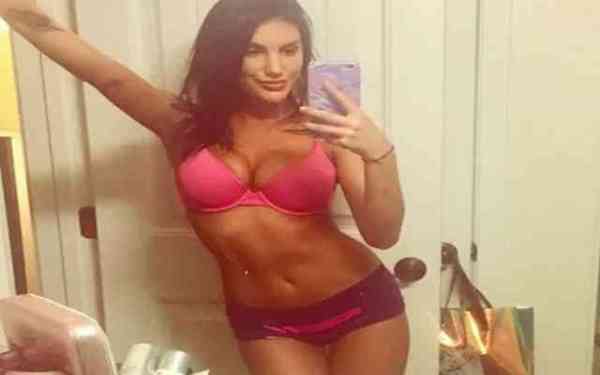 फेमस पॅार्न स्टार अगस्त की मौत की गुत्थी सुलझाना हुआ मुश्किल, क्या मौत के साथ ही दफ्न हो गया है राज...