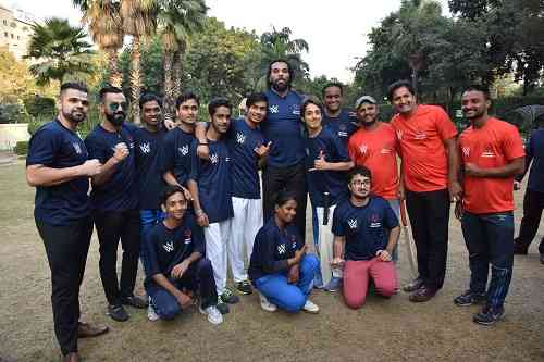 photo gallery: wwe superstar jinder mahal tour to India