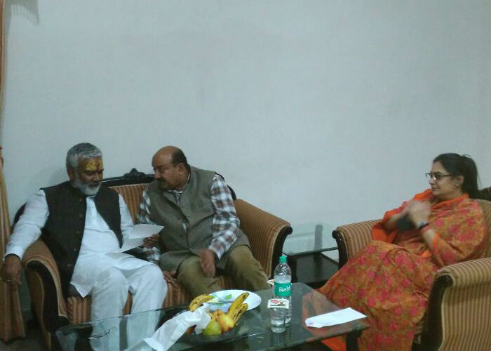 raja aridaman singh, former up miniter raja aridaman singh, ex bjp mla raja aridaman singh, ex minister raja aridaman singh, mla rani pakshalika singh, swatantra dev singh, upsrtc, up minister swatantra dev singh, transport department uttar pradesh, prithviraj chauhan international bus terminal, isbt agra,