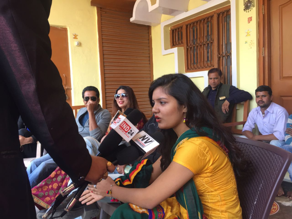 Actor Ambika Singh Vani in bollywood Raebareli Photos