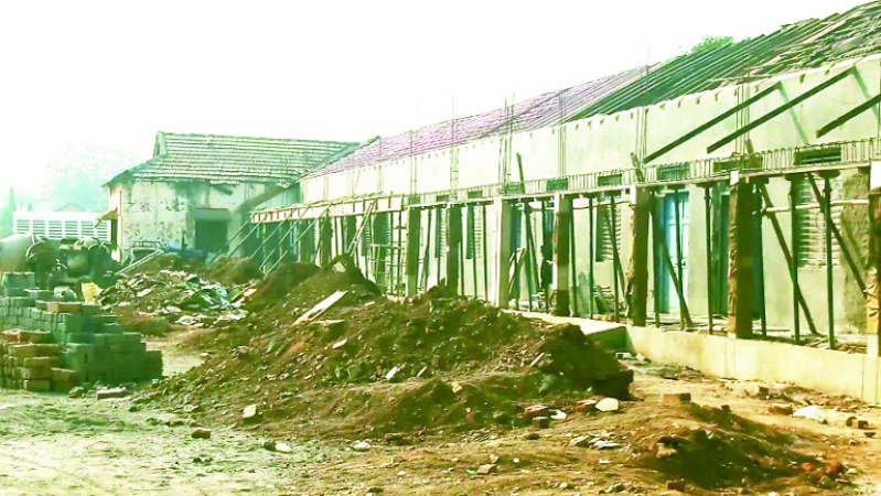 अब अग्रेज जमाने का यह स्कूल दिखेगा नए रुप में, पीडब्ल्यूडी करा रहा मरम्मत