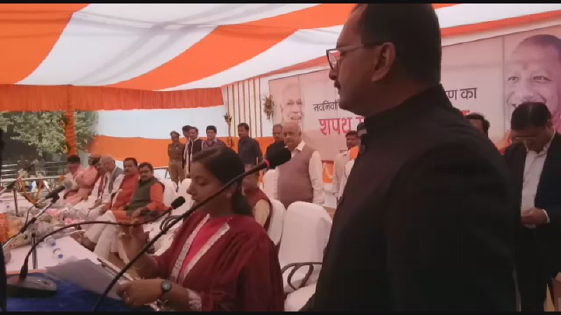 बीजेपी मेयर ने संस्कृत में शपथ लेकर बदल दिया नगर निगम का इतिहास