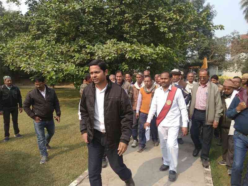 वीसी पुलकित खरे