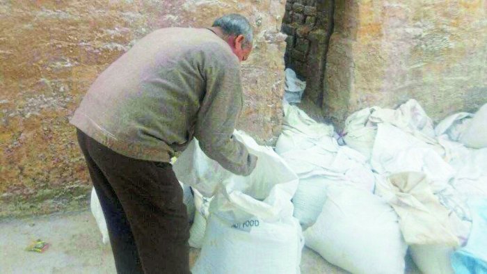 illegal work in chimni factory kurabad ginghla udiapur