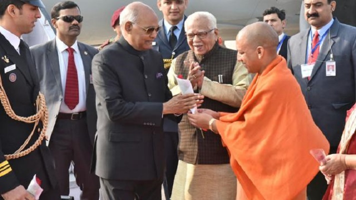 president Ram nath kovind reached in allahabad cm yogi warm welcome
