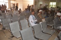 कॉलेज पर ताला समस्या का समाधान नहीं