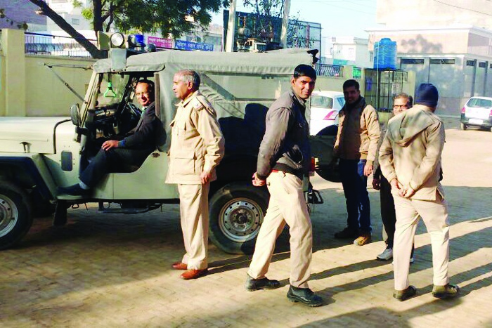 between doctor and government fight almost solve