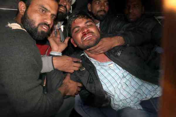 Fathepur Lathi Charge