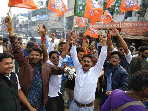 Gujarat and Himanchal Pradesh Election Result 2017 Wining Celebration