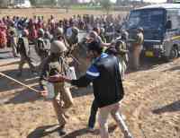 Jhunjhunu Police Lathi Charge