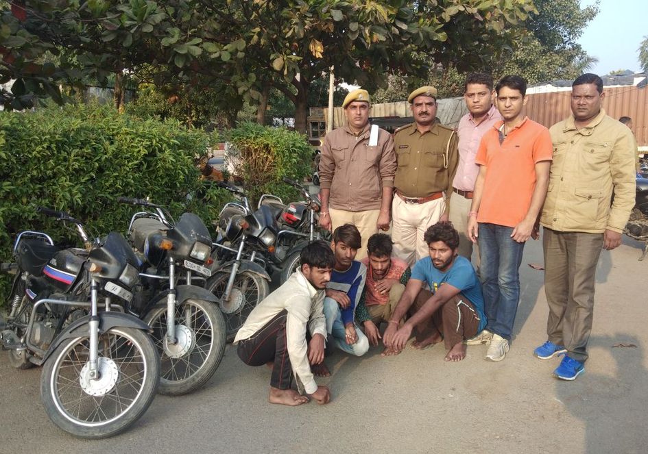 theft,latest hindi news,udaipur latest news,4 Accused arrested,two-wheeler vehicles,pratapnagar police station,crime in udaipur,udaipur latest news udaipur latest hindi news,
