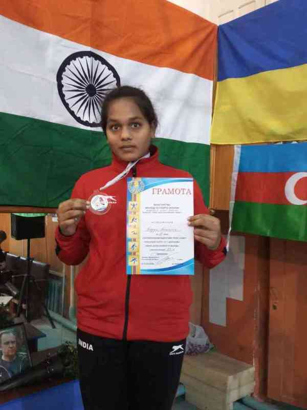 PHOTO GALLERY: women boxers fantastic performance in Ukraine