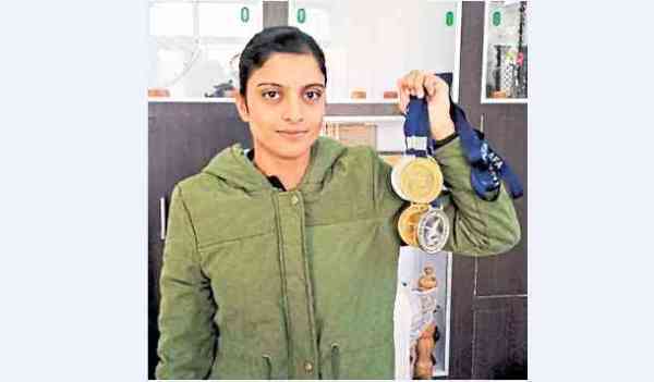 Pratibha Poonia Second Women Fighter Pilot