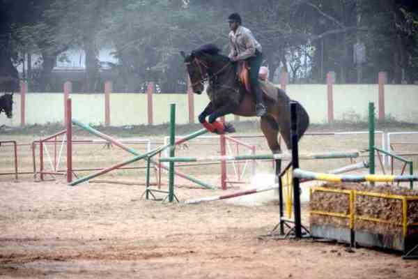 hot girls horse riding in india hot female jockey in india 